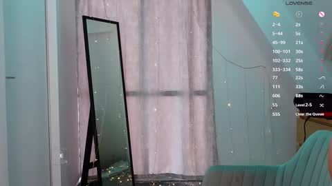 Snapshot of _sweetcams_ chatting on October 2025 06:43:02 AM Dasha online show from October 2025 06:43:02 AM