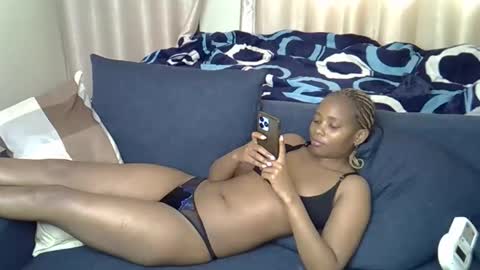 Rosy  Steph online show from December 2025 11:18:01 AM