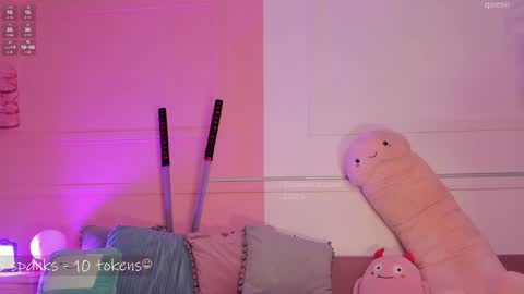 _tammarra_ online show from January 2025 10:24:01 PM