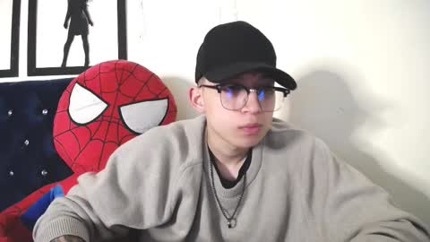 Thomas online show from November 2025 06:00:02 AM