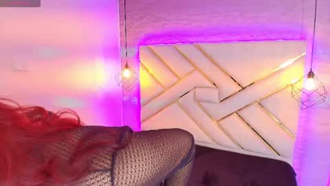 TIFFANY online show from November 2025 10:34:02 PM