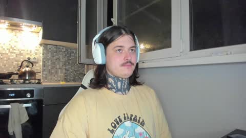 _torfin_ online show from January 2025 07:31:02 PM