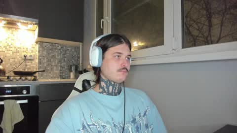 _torfin_ online show from January 2025 07:21:01 PM