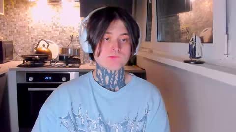 _torfin_ online show from March 2026 11:33:01 PM