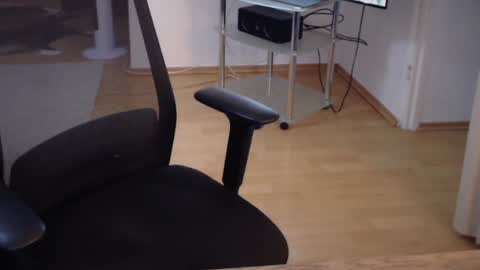 _trythis_ online show from December 2024 10:23:02 AM