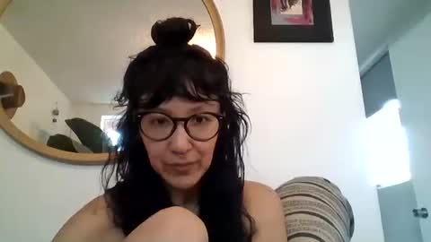 Snapshot of _tutti_frutti_ chatting on February 2026 11:01:01 PM _tutti_frutti_ online show from February 2026 11:01:01 PM