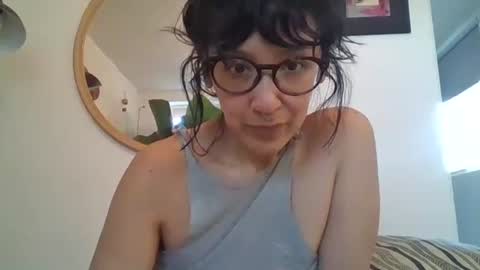 Snapshot of _tutti_frutti_ chatting on February 2026 11:11:02 PM _tutti_frutti_ online show from February 2026 11:11:02 PM