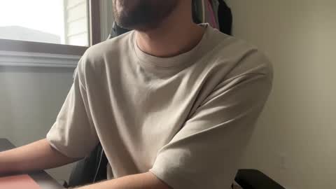 Snapshot of _ur_happy_meal chatting on December 2024 04:28:01 PM DJ online show from December 2024 04:28:01 PM