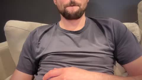 Snapshot of _ur_happy_meal chatting on February 2025 03:02:01 AM DJ online show from February 2025 03:02:01 AM