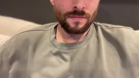 Snapshot of _ur_happy_meal chatting on March 2026 03:10:01 AM DJ online show from March 2026 03:10:01 AM