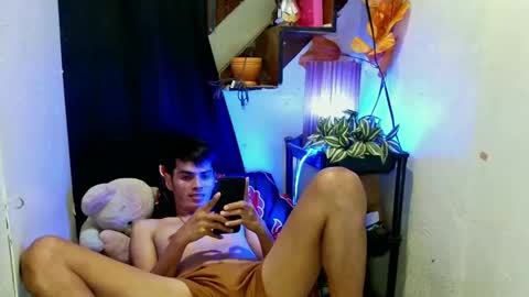 Snapshot of _urbabypam chatting on January 2025 01:15:01 PM Urjerick online show from January 2025 01:15:01 PM