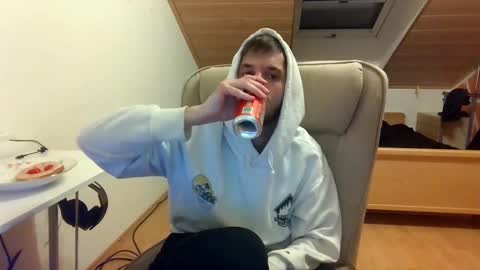 Vlad online show from March 2025 11:26:01 PM