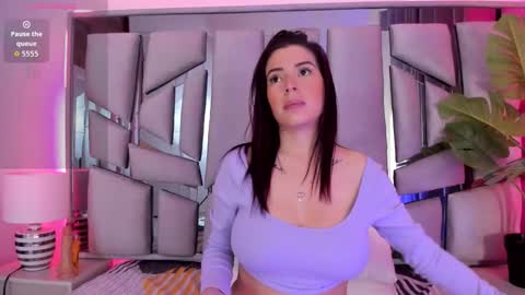 _valeria_saenz_ online show from October 2025 03:39:02 AM