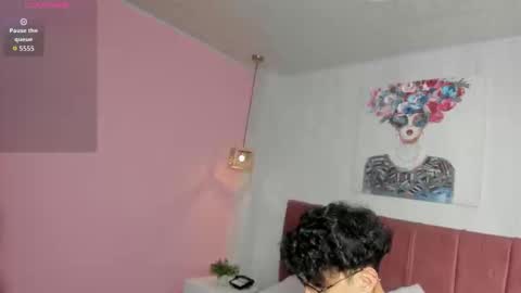 _vanie online show from October 2025 02:03:02 AM