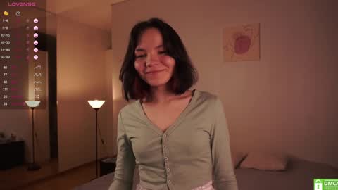 Snapshot of _vi_vi_ chatting on February 2025 06:08:02 PM Viola online show from February 2025 06:08:02 PM