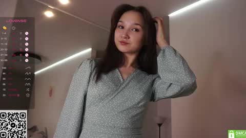 Snapshot of _vi_vi_ chatting on March 2025 04:35:01 PM Viola online show from March 2025 04:35:01 PM