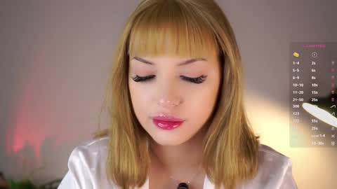 Snapshot of _vi_vi_ chatting on September 2025 06:11:02 PM Viola online show from September 2025 06:11:02 PM