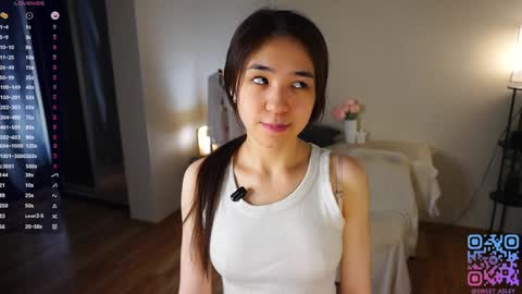 Snapshot of _vi_vi_ chatting on February 2026 03:24:02 PM Viola online show from February 2026 03:24:02 PM