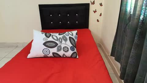 _victoriia_971 online show from February 2025 12:45:02 PM