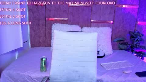   online show from November 2025 07:58:01 PM