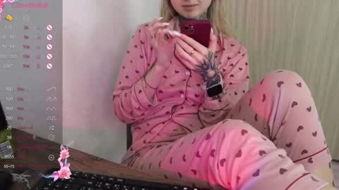 Alis online show from February 2025 11:12:01 AM