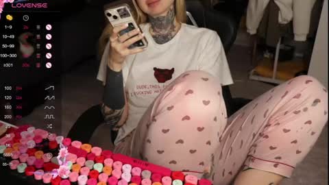 Alis online show from April 2026 02:04:02 AM