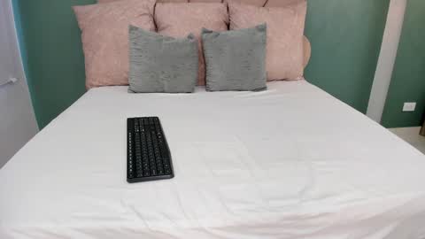 Snapshot of _vix555_ chatting on December 2024 03:55:01 PM Vix online show from December 2024 03:55:01 PM