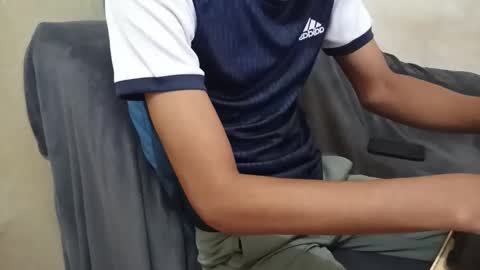 _vov_ online show from December 2024 12:51:02 PM