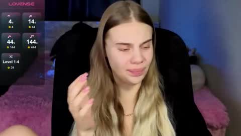 Vera online show from October 2025 12:28:01 PM