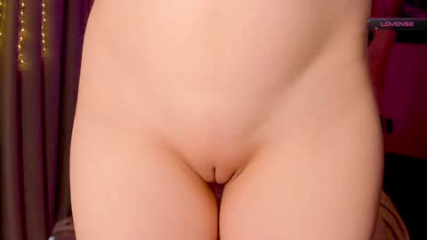 Enni online show from February 2025 12:02:02 PM