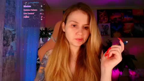 Enni online show from November 2025 07:42:02 AM