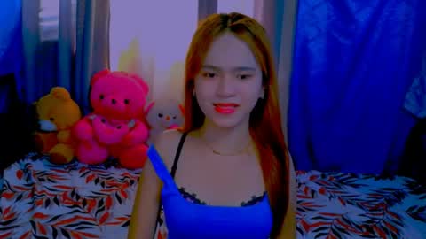 _xxlilly online show from May 2026 05:34:01 AM