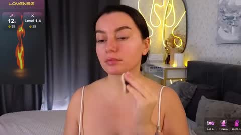 Snapshot of _your_sweetdream chatting on February 2025 08:07:01 AM Jasmine online show from February 2025 08:07:01 AM