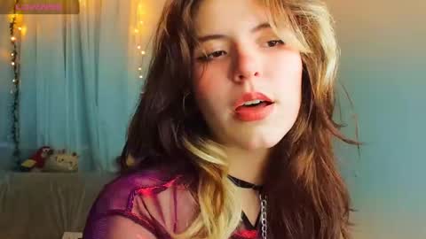 _yourcherrybomb online show from February 2025 04:42:02 AM