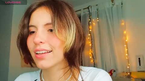 _yourcherrybomb online show from February 2025 06:39:01 AM