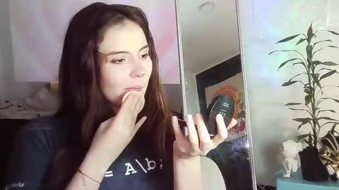 _yourcherrybomb online show from November 2025 01:55:01 AM