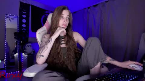 Roxy online show from September 2025 11:48:02 PM