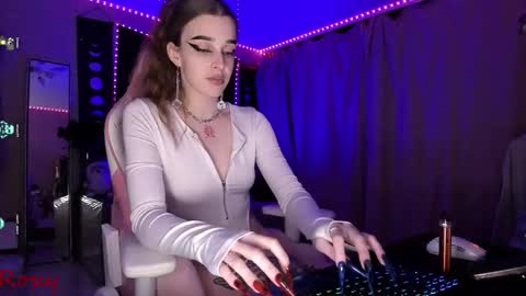 Roxy online show from January 2026 12:34:02 AM