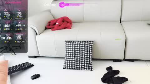 _zizi_ online show from January 2025 05:11:02 AM