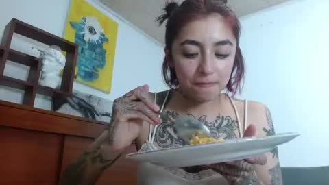 Zoe  online show from September 2025 12:54:01 AM