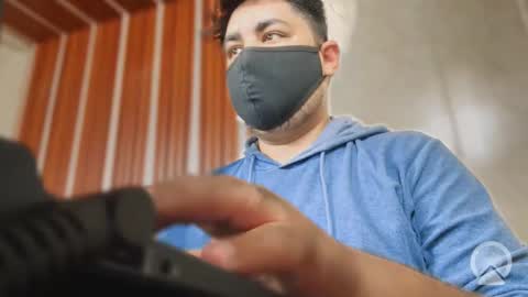 Sleepy owl online show from October 2025 08:10:01 AM