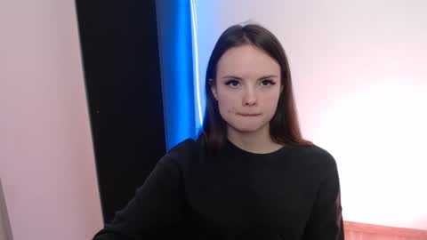 a_ariella_ online show from October 2025 12:41:02 PM