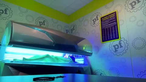 a_rae93 online show from September 2025 12:23:02 AM