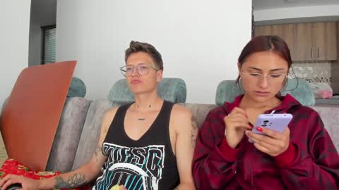 A Sexy Couple online show from December 2024 07:12:02 PM