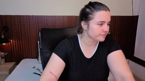 Abby Lee  online show from July 2026 06:44:01 PM