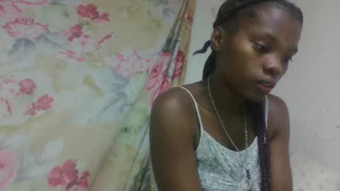 aadienne online show from April 2026 07:47:01 AM