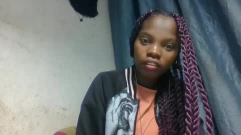 aadienne online show from April 2026 01:08:01 AM