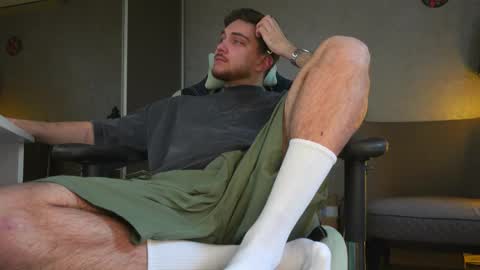 Alex online show from October 2025 07:29:01 AM