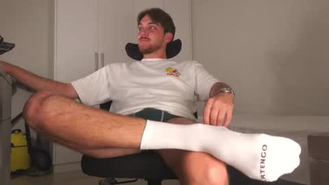 Alex online show from February 2026 02:05:01 AM