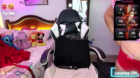 Snapshot of aamanda_queen chatting on September 2025 03:06:01 PM aamanda online show from September 2025 03:06:01 PM